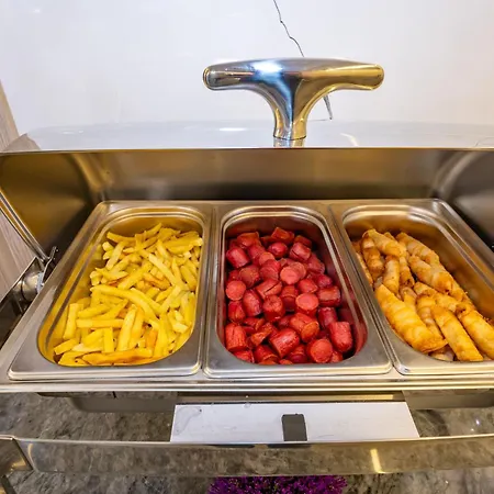 Carpediem Gold Szálloda 3*