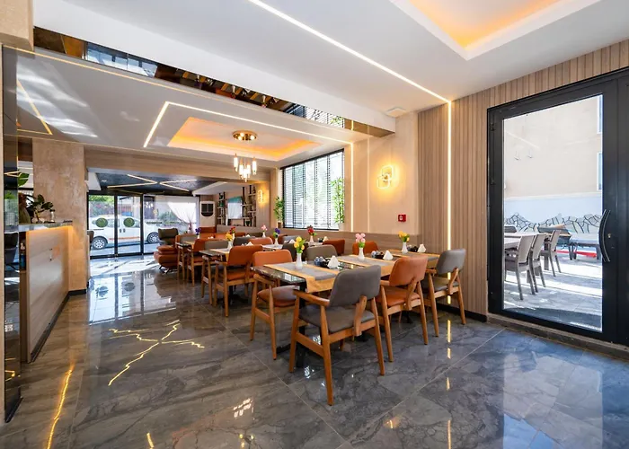 Otel Carpediem Gold 3*